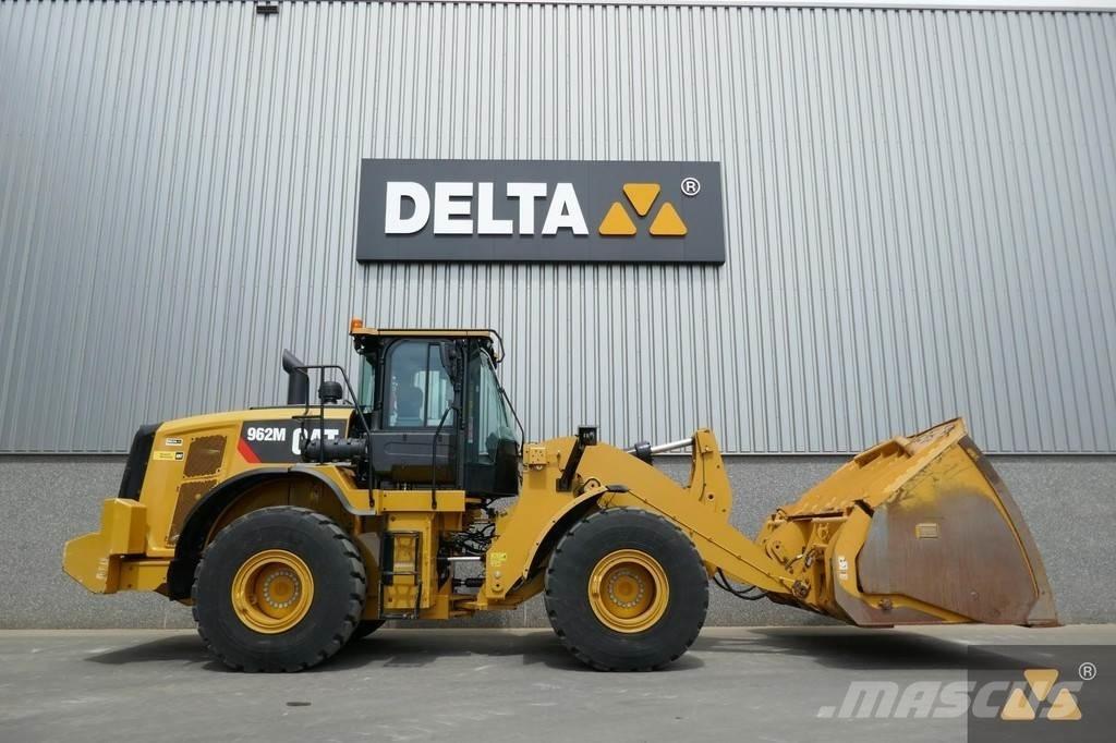 CAT 962M Incarcator pe pneuri