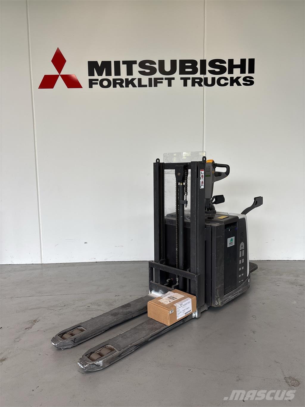 Atlet PDP200 Transpaleti autopropulsanti