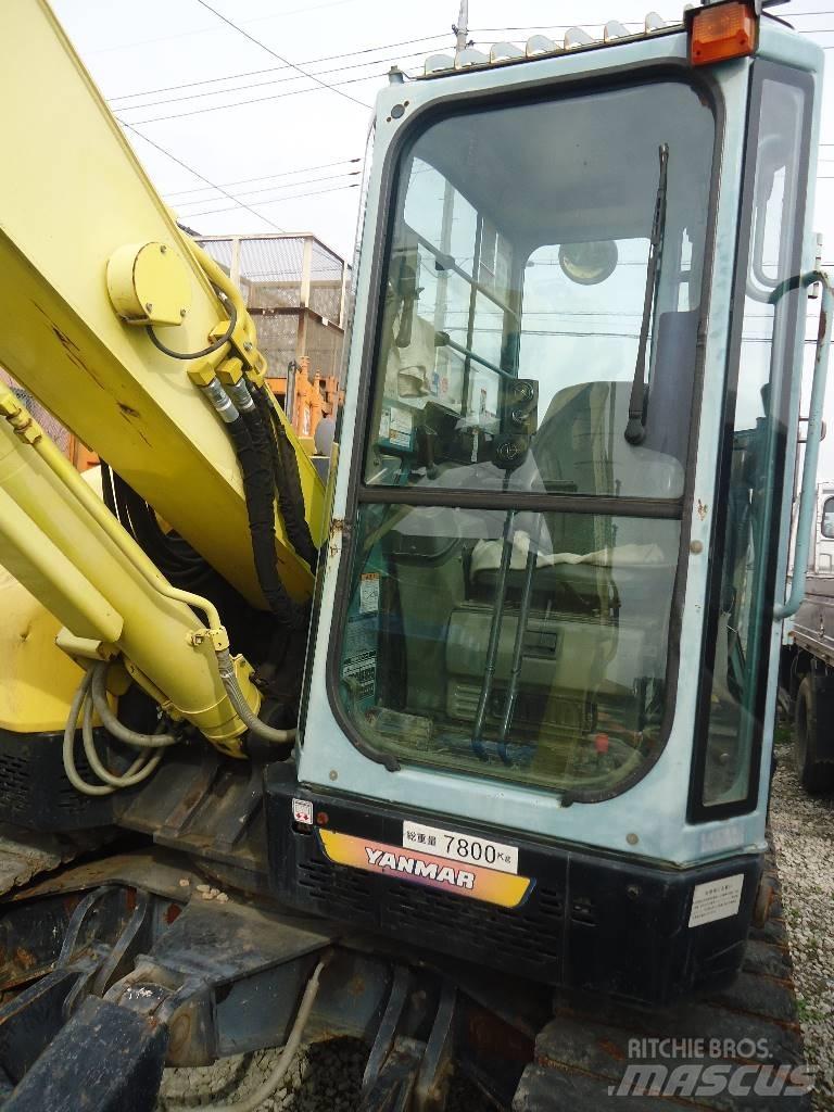 Yanmar B7-5A Excavatoare 7t - 12t