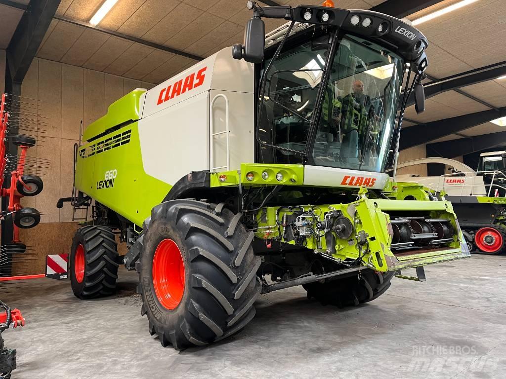 CLAAS LEXION 660 Combine de secerat