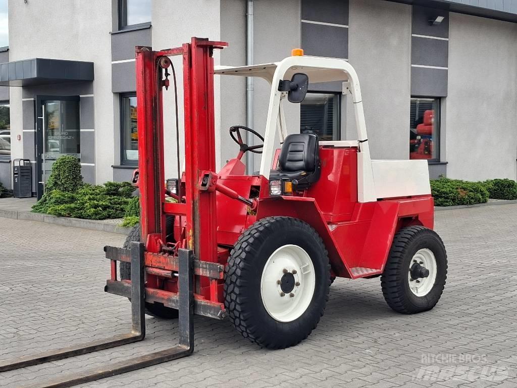 Manitou MC 25 Masini de teren dificil