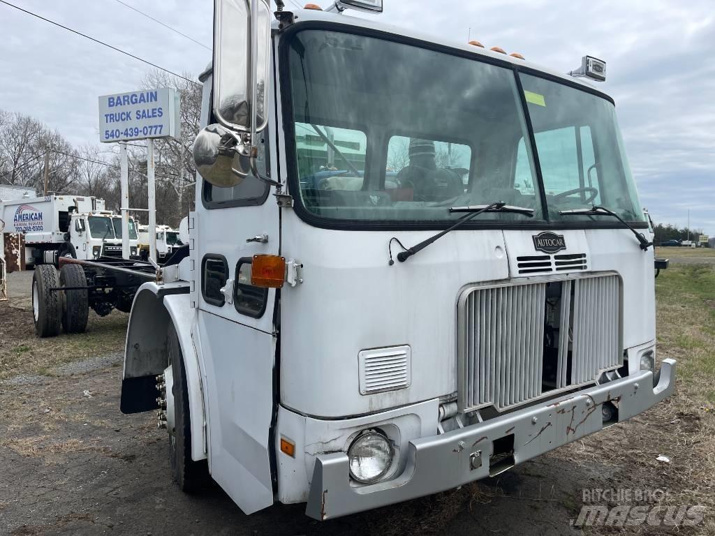 Autocar XPEDITOR Camion cabina sasiu