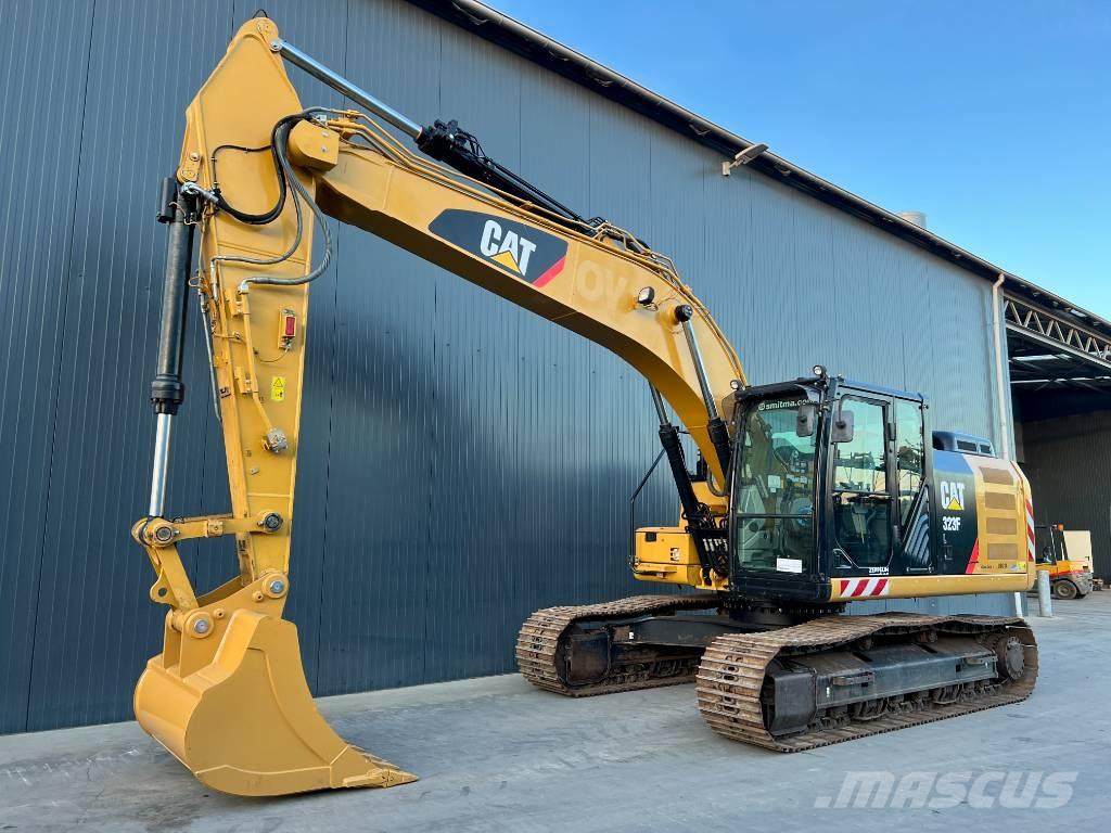 CAT 323F L Excavatoare pe șenile
