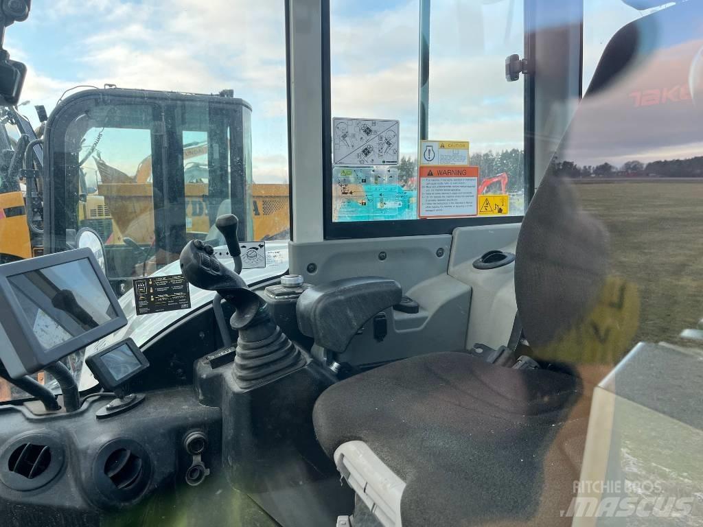 Takeuchi TB 370 Excavatoare 7t - 12t