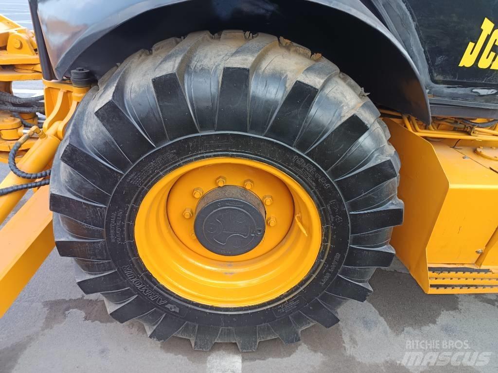 JCB 3 CX Buldoexcavatoare