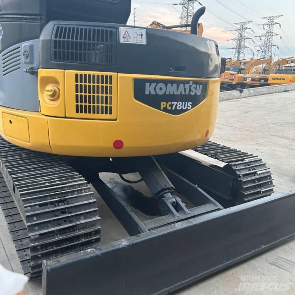 Komatsu PC78 US Excavatoare pe șenile
