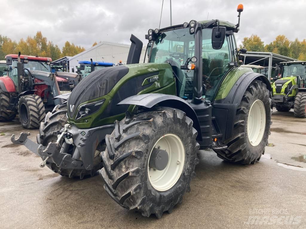 Valtra T 234 Tractoare