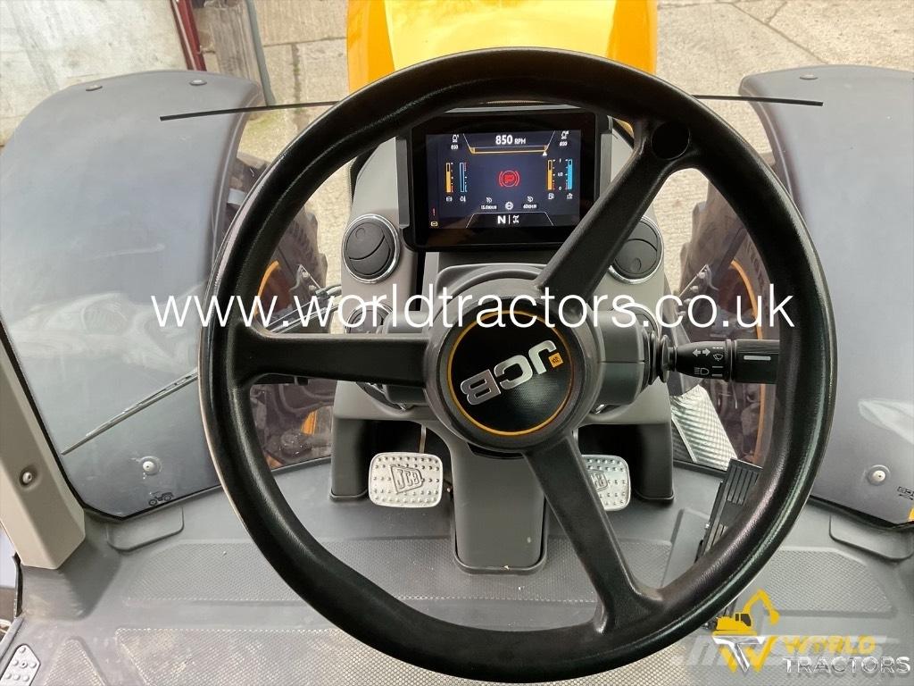 JCB Fastrac 4220 Tractoare