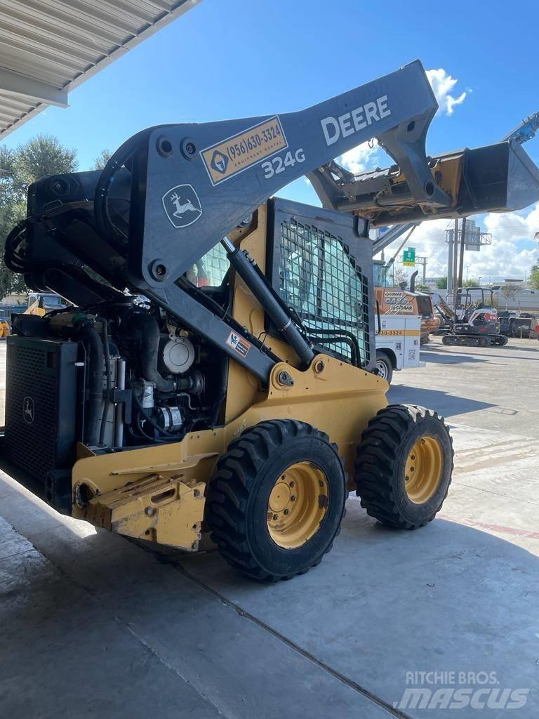 John Deere 324G Mini incarcator