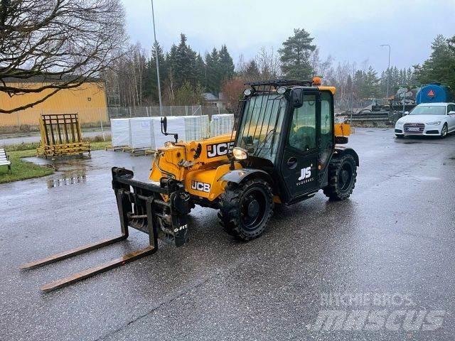 JCB 525-60T5 Stivuitoare telescopice