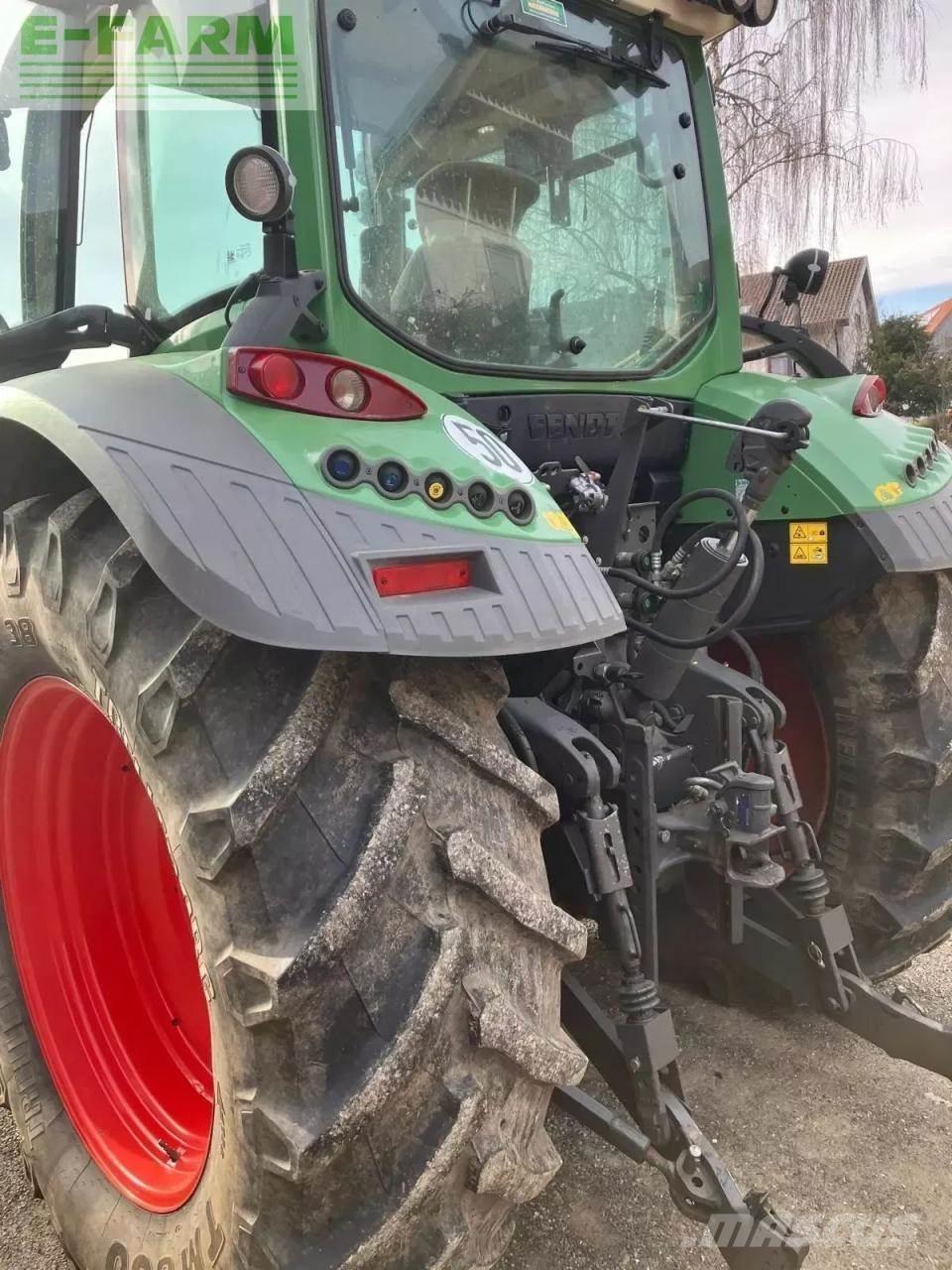 Fendt 513 vario Tractoare