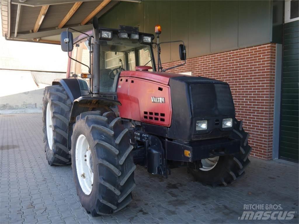 Valtra 8450 Tractoare