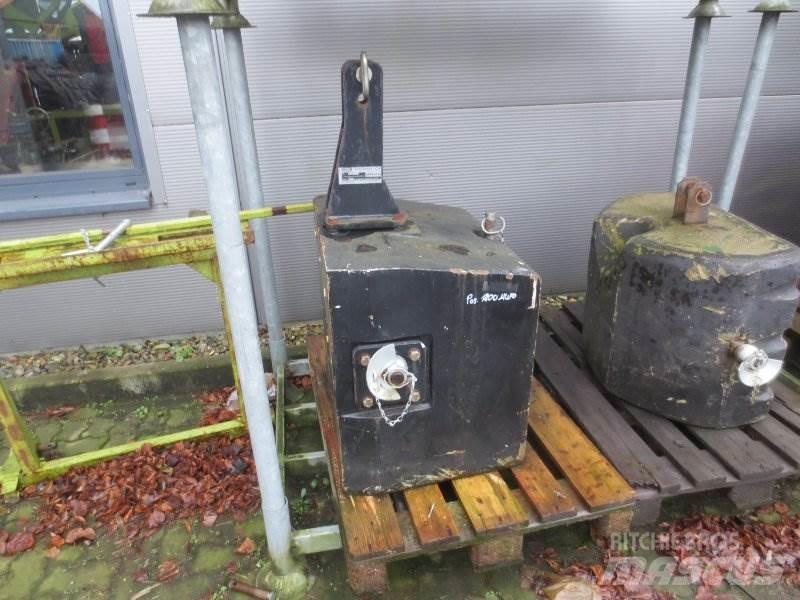 Saphir 1800kg MUFO Alte accesorii tractor