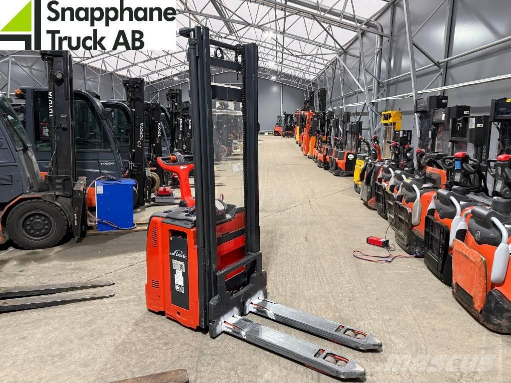 Linde D 14 Transpaleti autopropulsanti