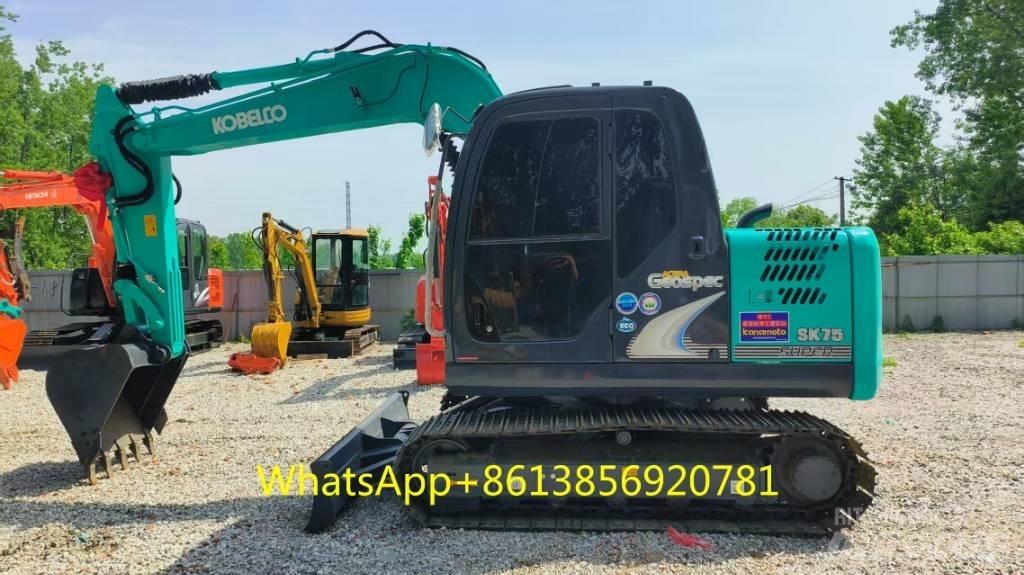 Kobelco SK 75 Excavatoare pe șenile
