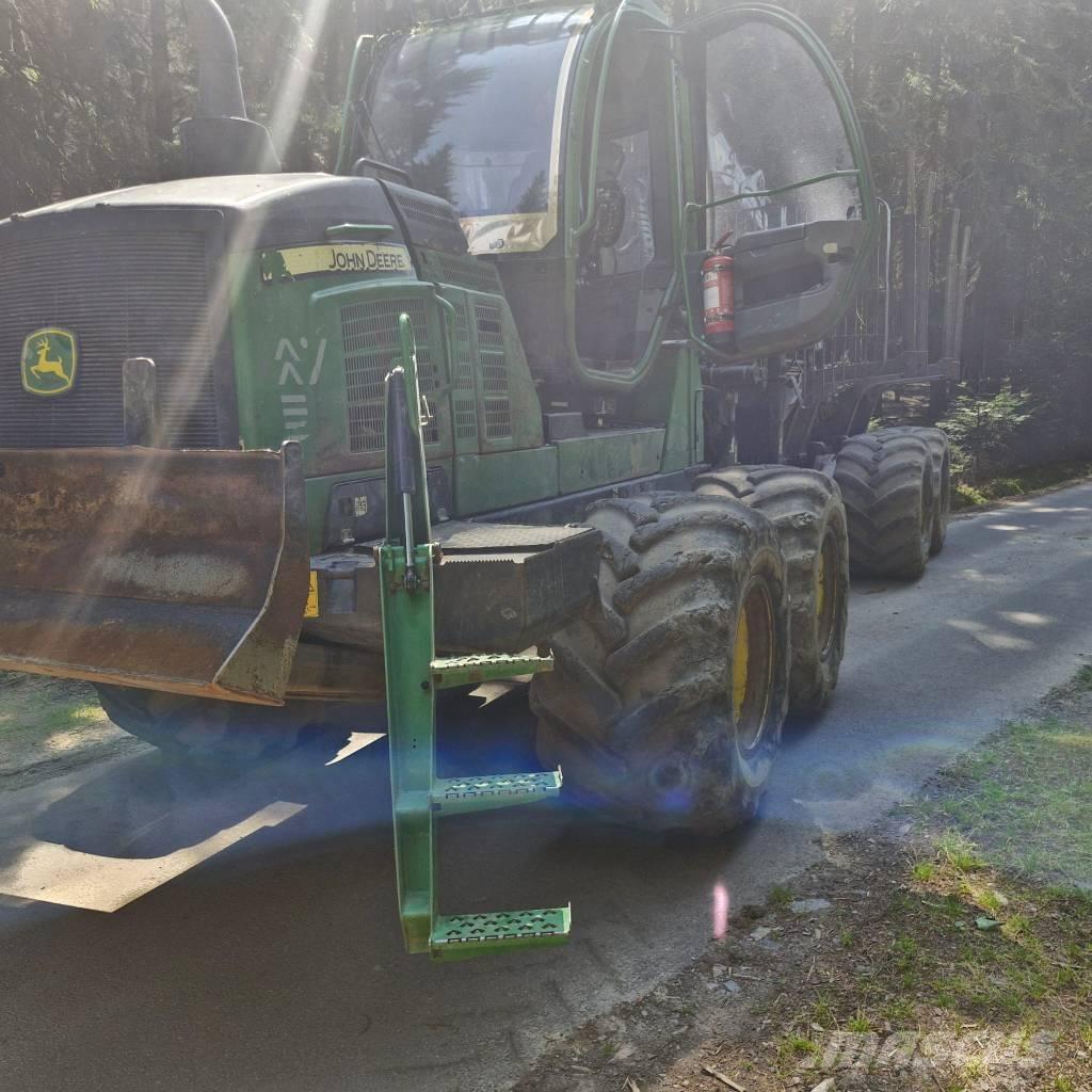 John Deere 1210 G Transportoare