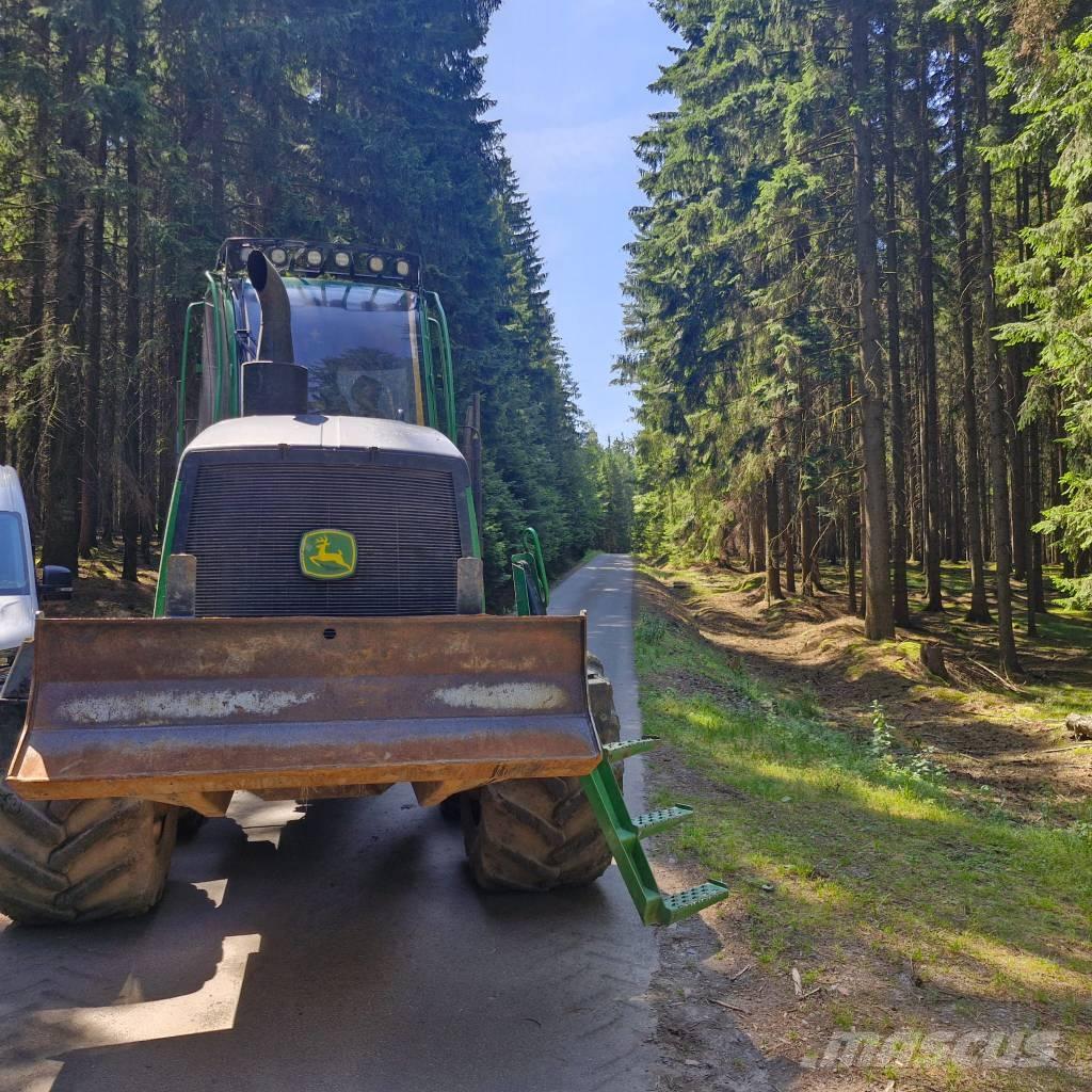 John Deere 1210 G Transportoare