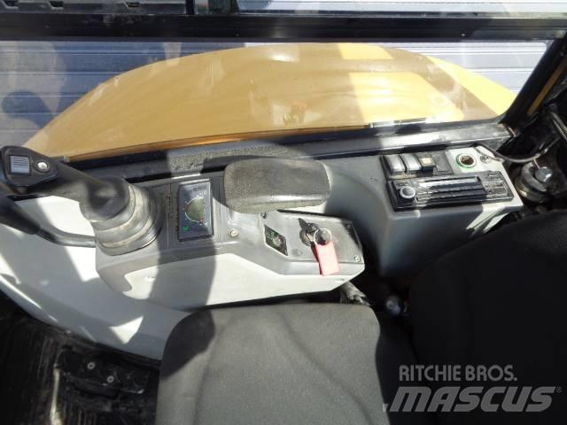 CAT 302.7 D Mini excavatoare < 7t