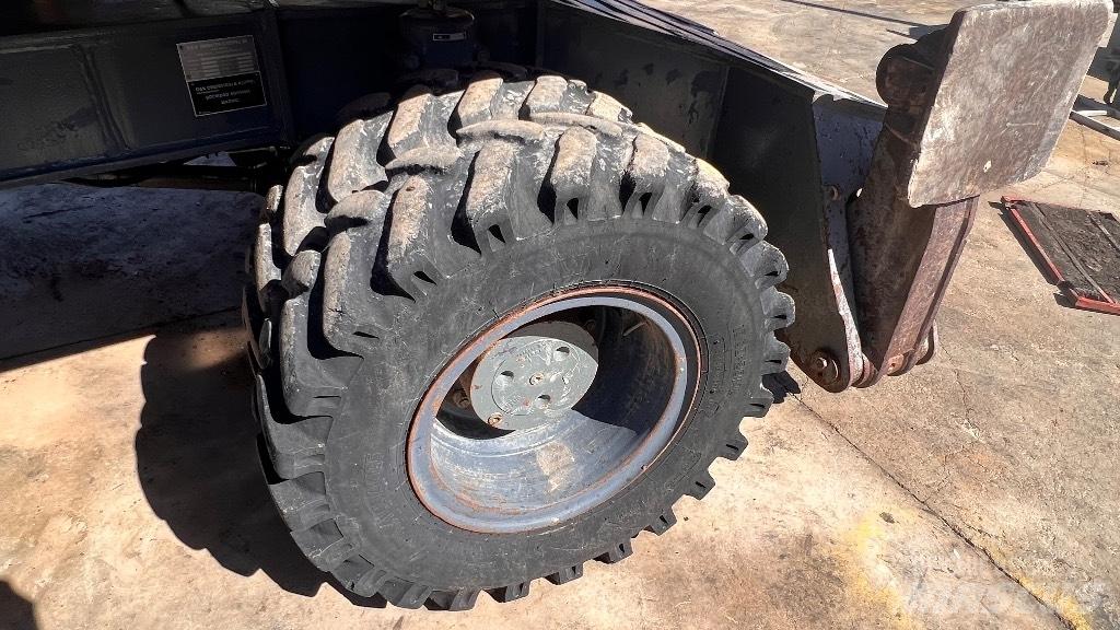 O&K MH 6 Excavatoare cu roti
