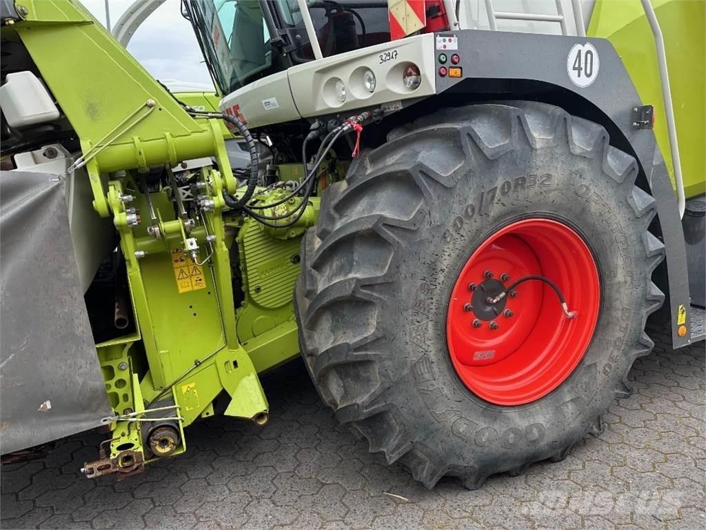 CLAAS Jaguar 940 Culegatoare de nutret