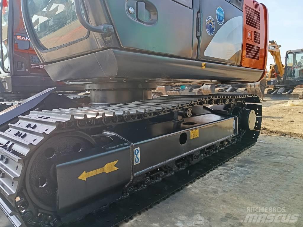 Hitachi ZX 70 Excavatoare 7t - 12t