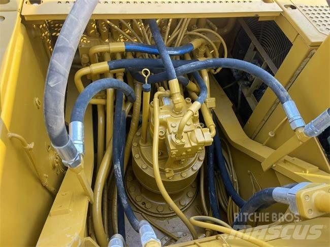 CAT 325 CL Excavatoare pe șenile
