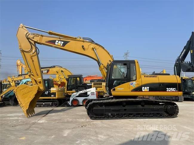 CAT 325 CL Excavatoare pe șenile
