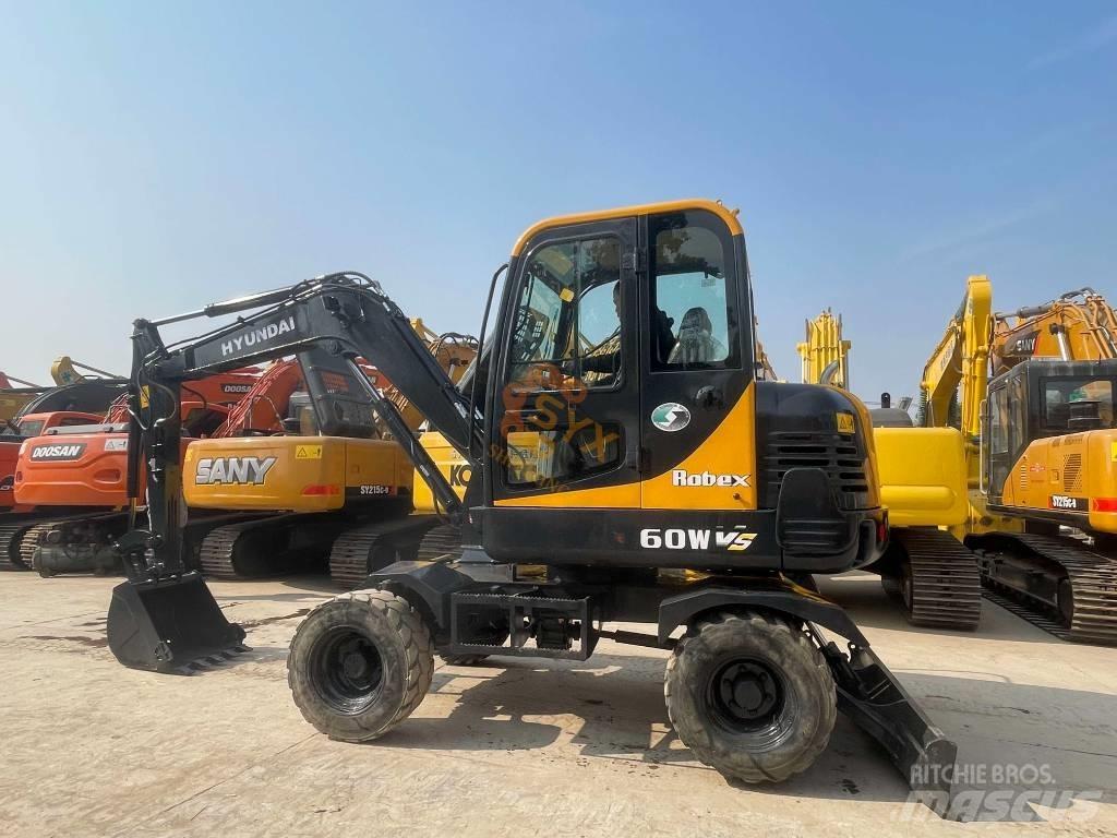 Hyundai 60w-9 Excavatoare cu roti