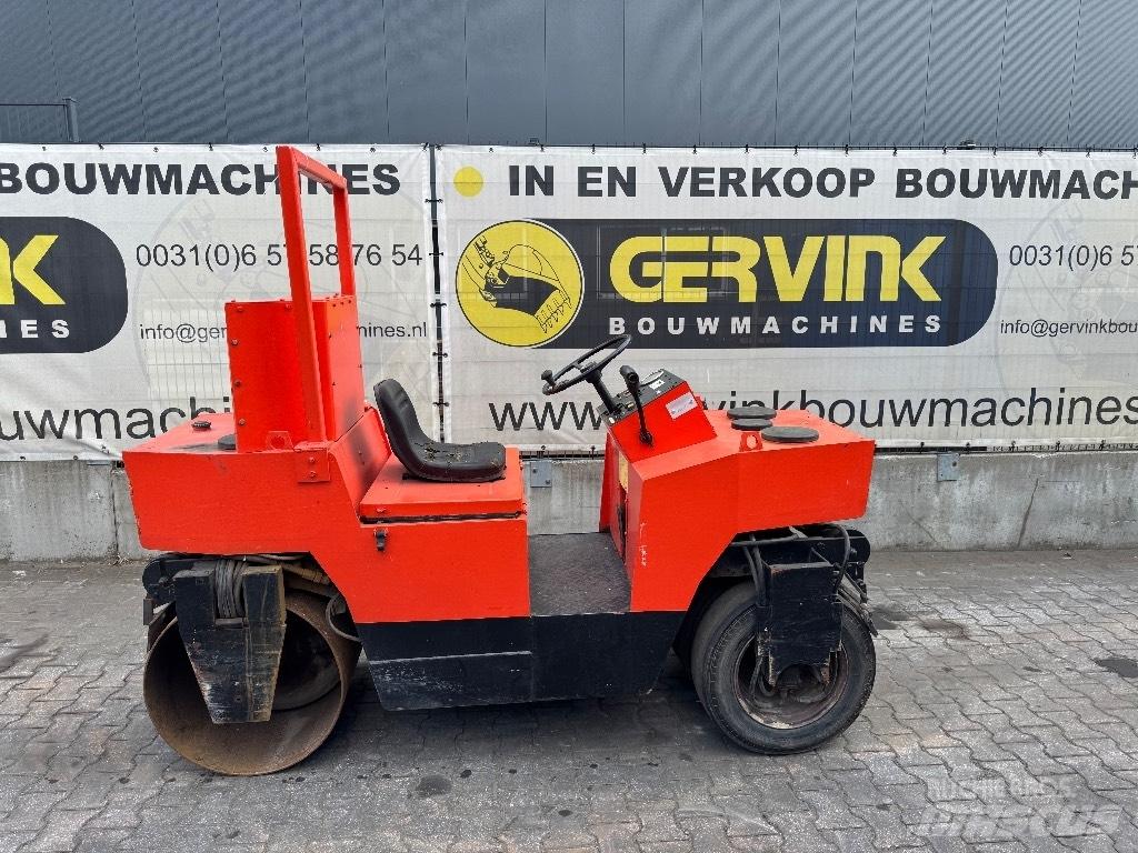 CASE Vibromax 152k Compactoare monocilindrice