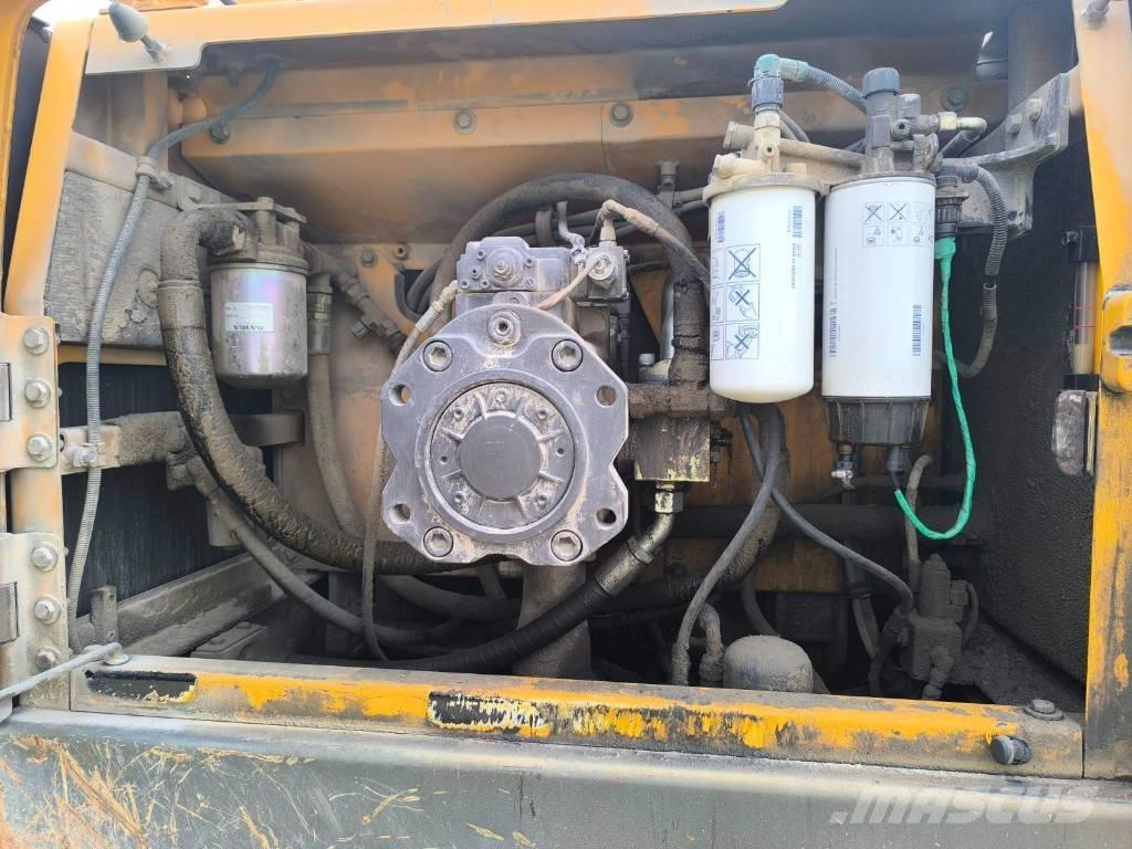 Volvo EC460CL Excavatoare pe șenile
