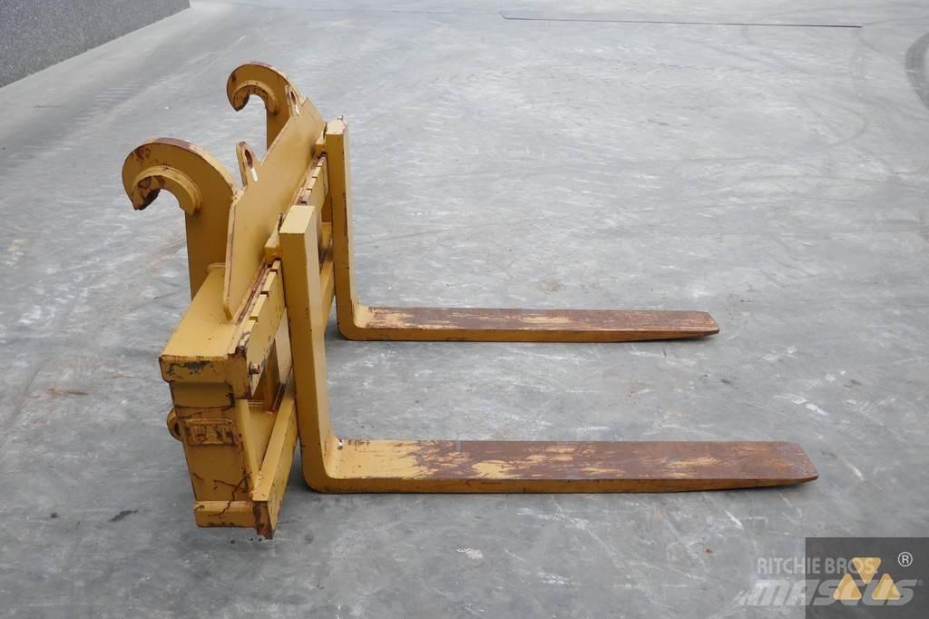 CAT 966/972 Forks Transport - Altele