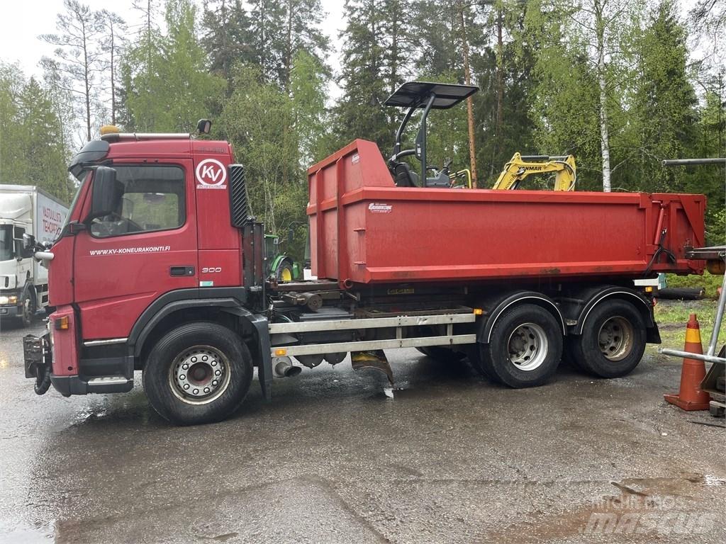 Volvo FM 9 300 Municipal/vehicul cu uz general