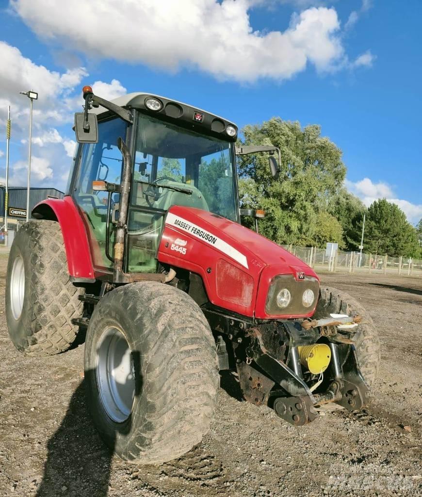 Massey Ferguson 5445 Tractoare