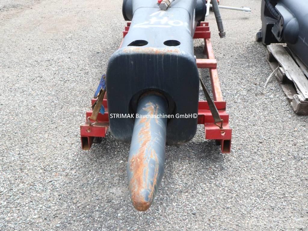 CAT H 160 Ciocane / Concasoare