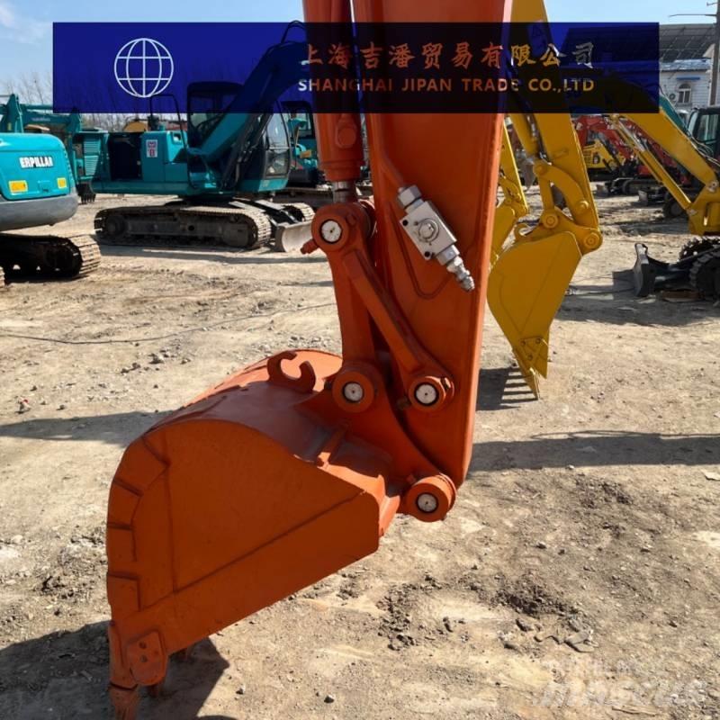 Hitachi ZX 80 Excavatoare 7t - 12t