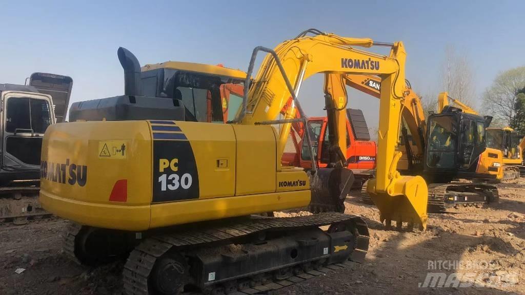 Komatsu PC 130 Excavatoare pe șenile
