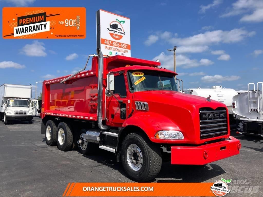 Mack Granite Autobasculanta