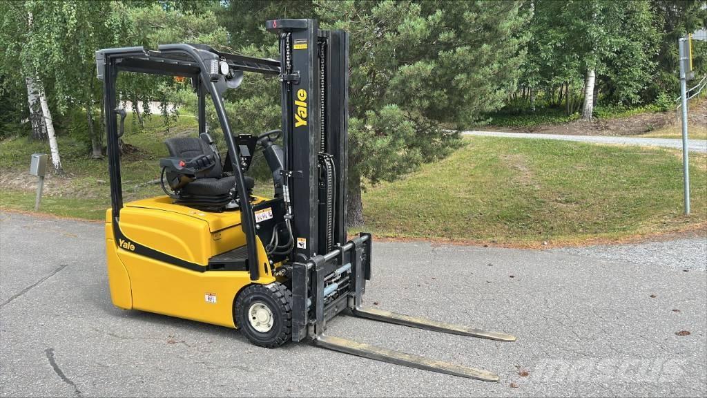 Yale ERP 16 VT Stivuitor electric