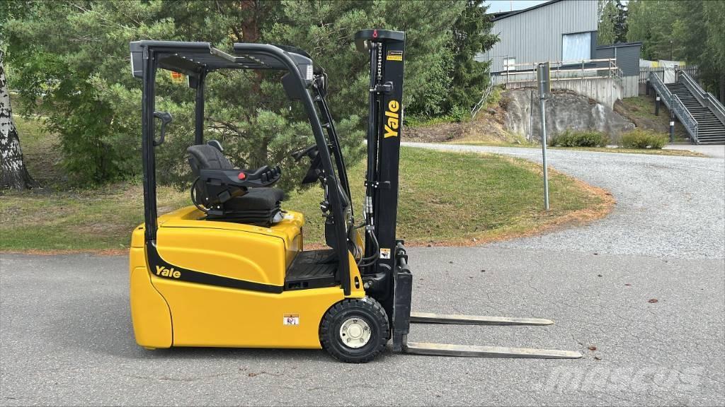 Yale ERP 16 VT Stivuitor electric