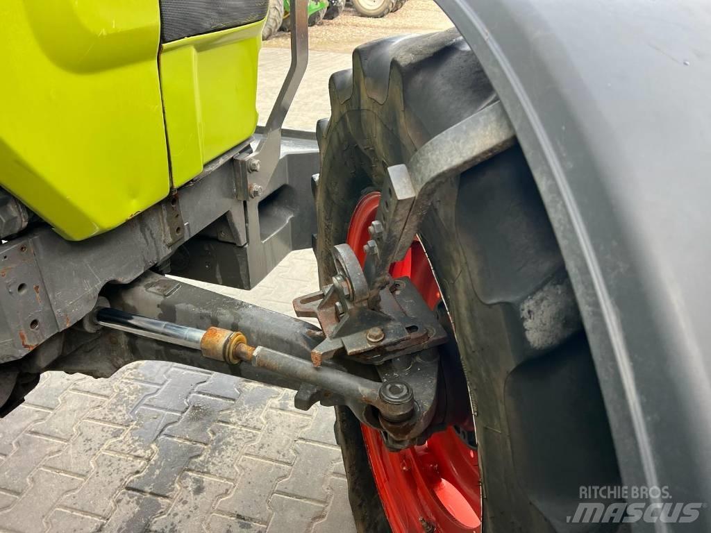CLAAS Ares 697 ATZ Tractoare