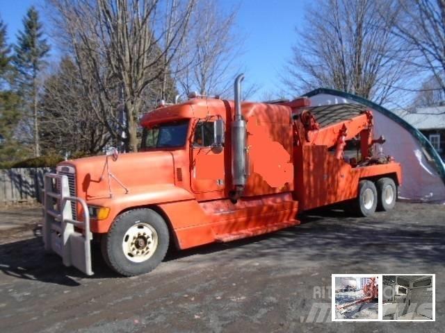 Freightliner FLD 120 Vehicule de recuperare