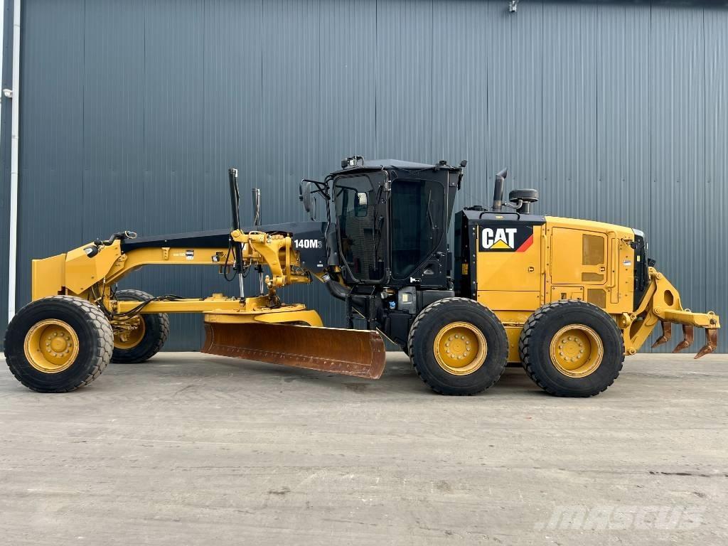 CAT 140M Gredere
