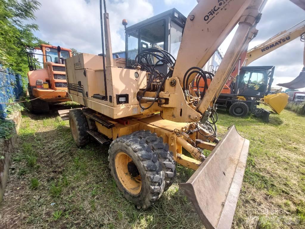 CASE 488 P Excavatoare cu roti