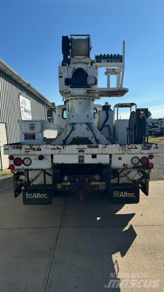 International 7300 Altele