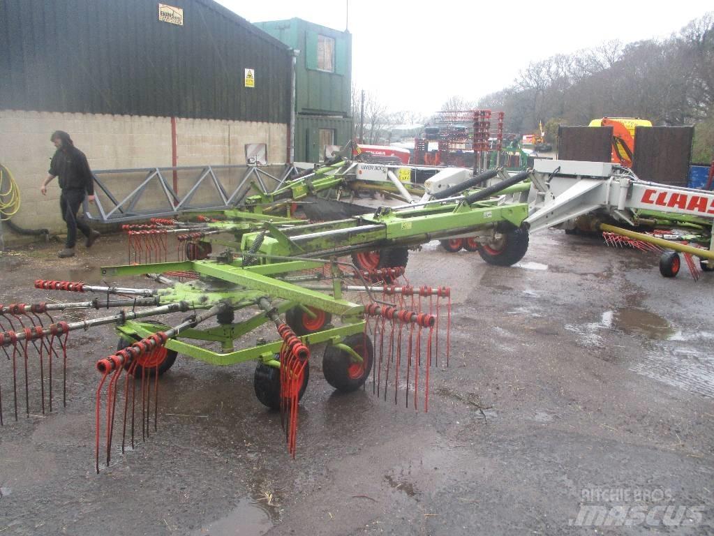 CLAAS Liner 3000 Greble