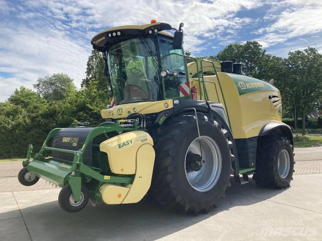 Krone BiG X 680 Forajere cu autopropulsare