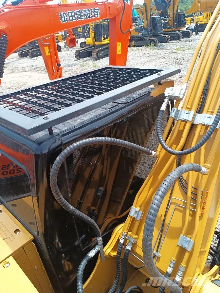 CAT 320D2 Excavatoare pe șenile
