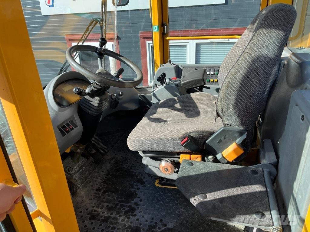 Volvo L70 E-04 Incarcator pe pneuri