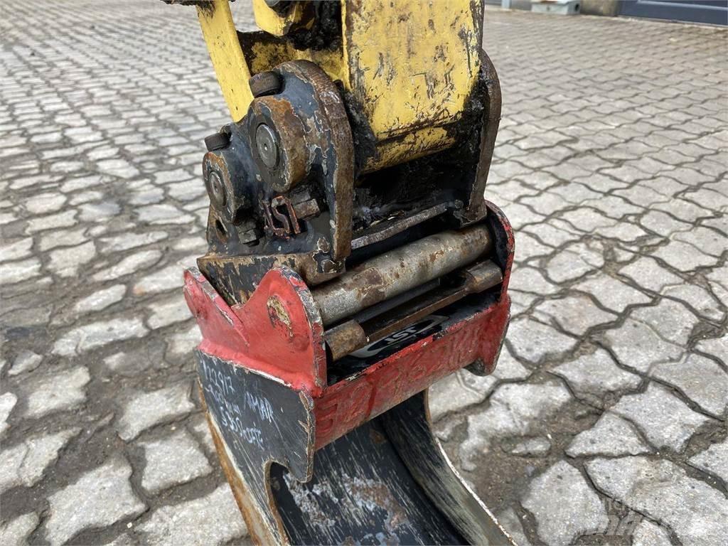 Yanmar VIO12 Excavatoare cu roti