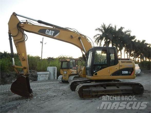CAT 320D Excavatoare pe șenile
